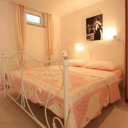 Appartamento Ferienwohnung Fur 3 Personen Ca 33 M In Crikvenica, Kvarner Bucht Und Umgebung *